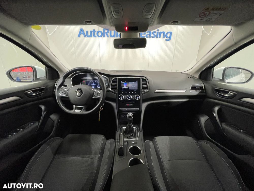 Renault Megane Blue dCi 116 Zen - 8