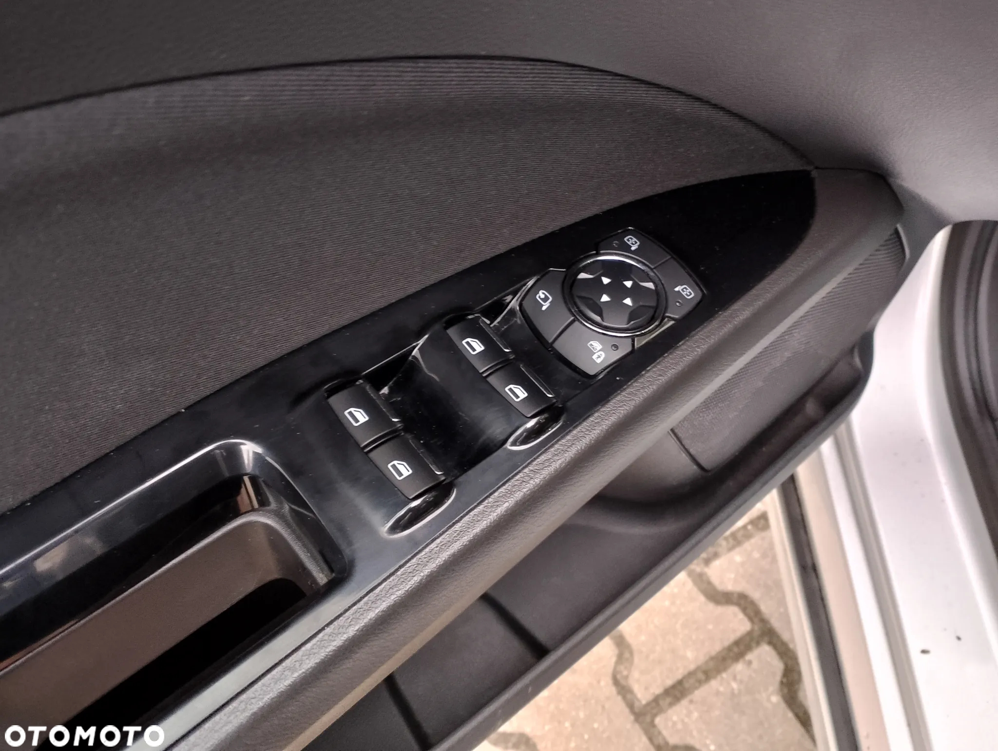 Ford Mondeo 2.0 EcoBlue Titanium - 3