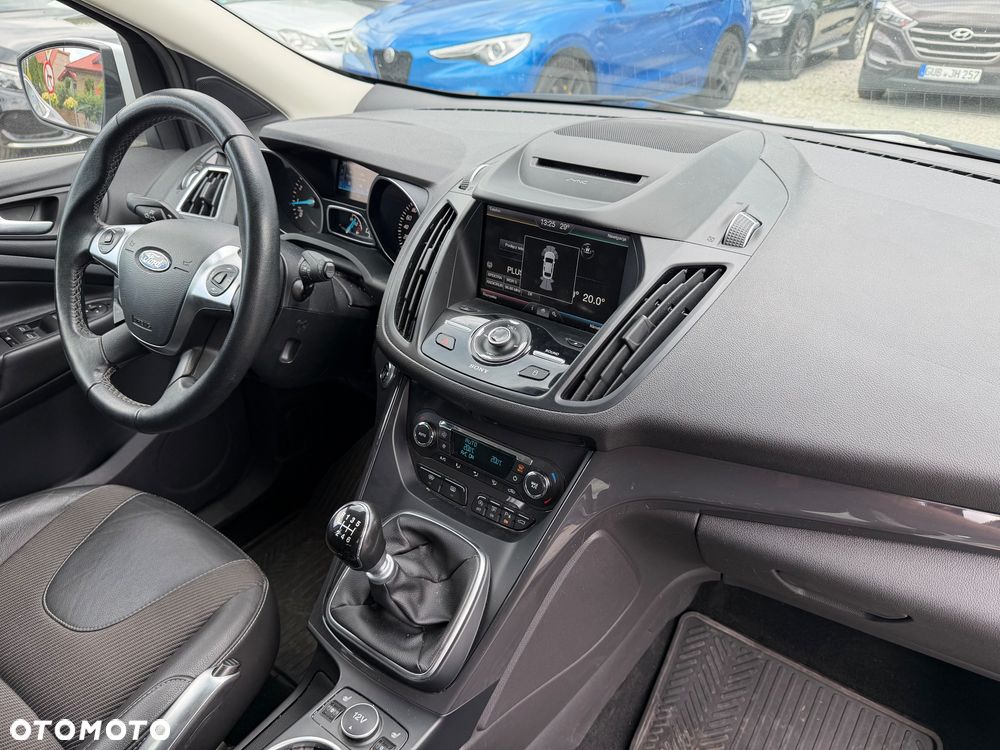Ford Kuga 1.5 EcoBoost 2x4 Individual - 38