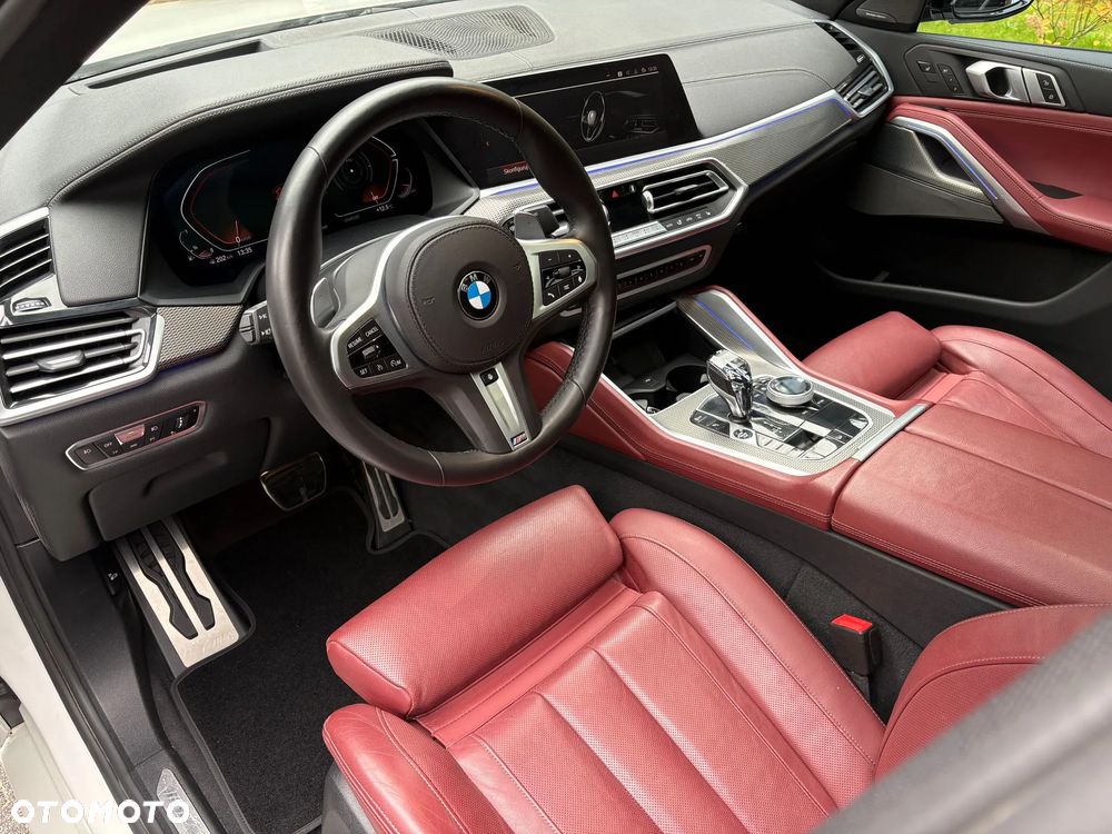 BMW X6 xDrive40i - 10