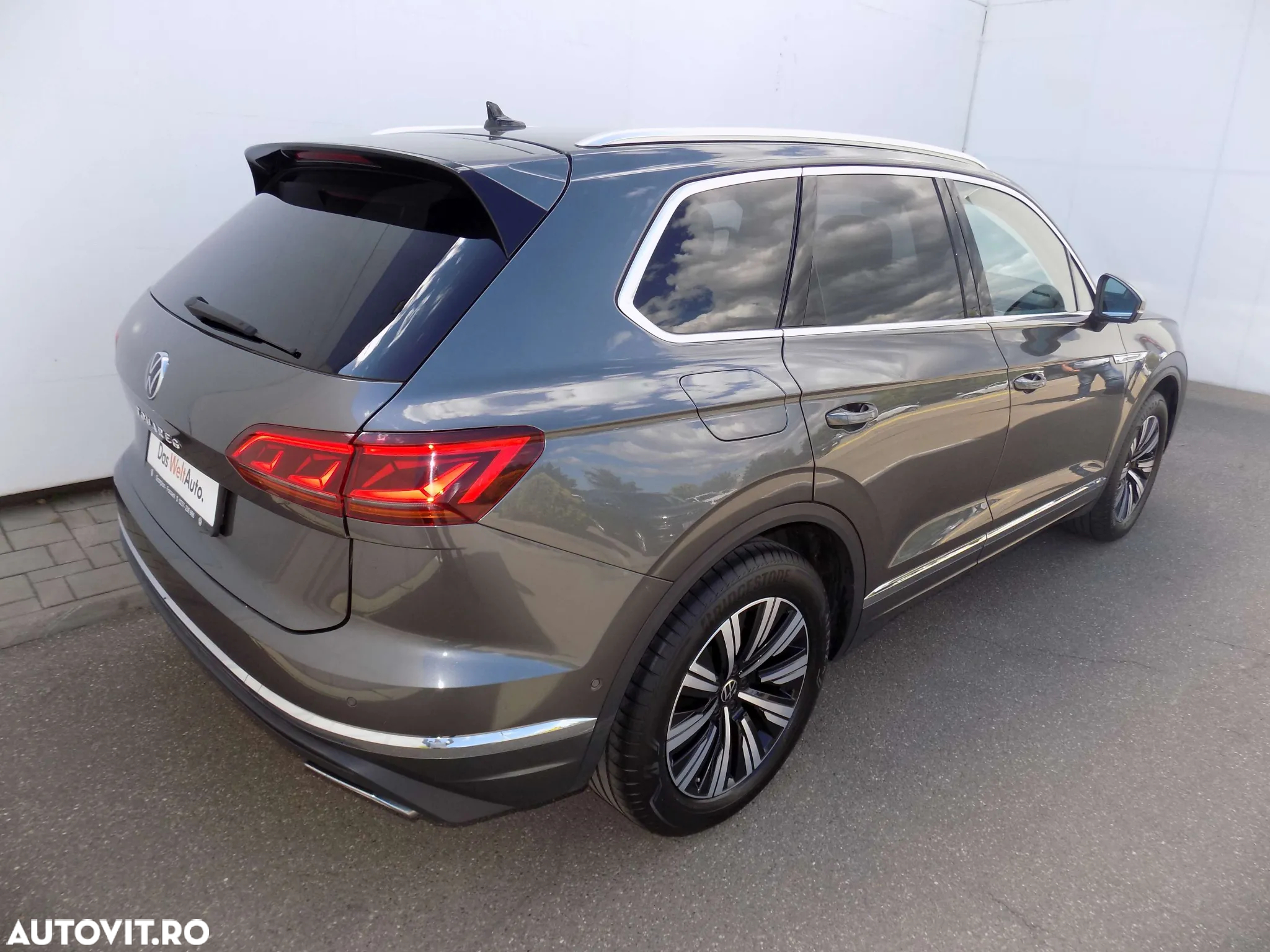 Volkswagen Touareg 3.0 V6 TDI 4Motion DPF Automatik Atmosphere - 6