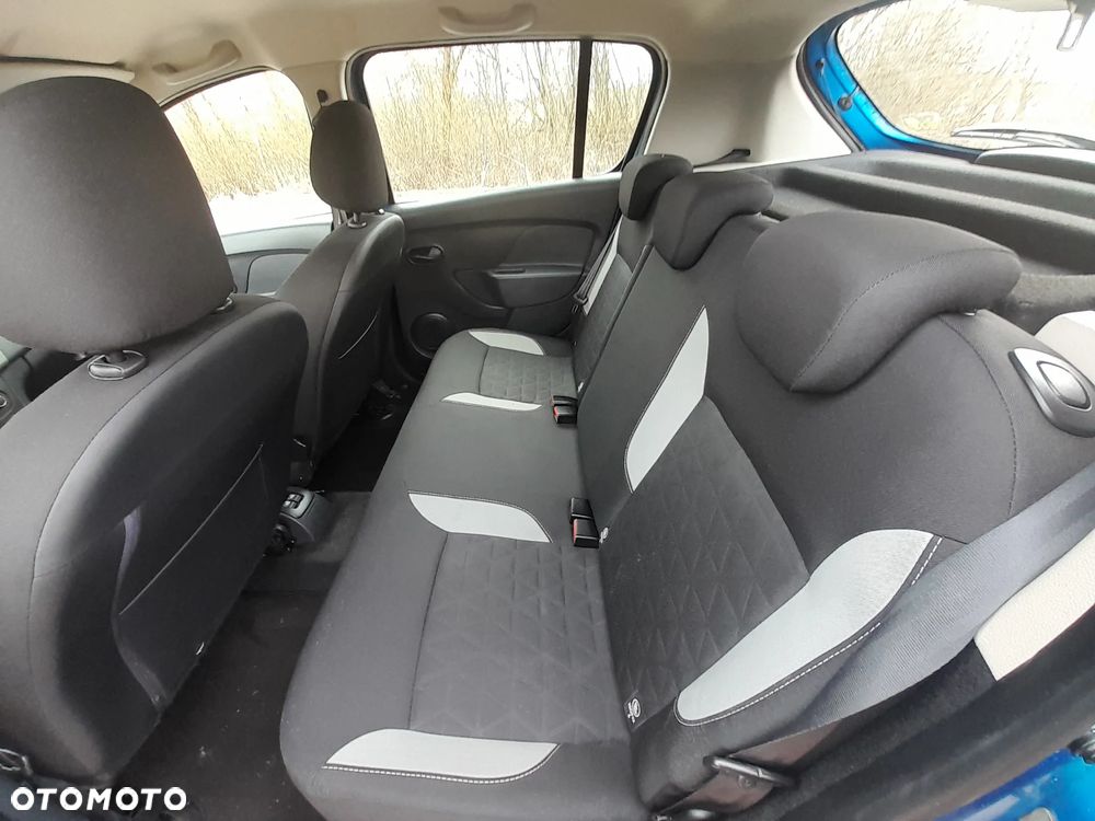 Dacia Sandero Stepway 1.5 dCi - 23
