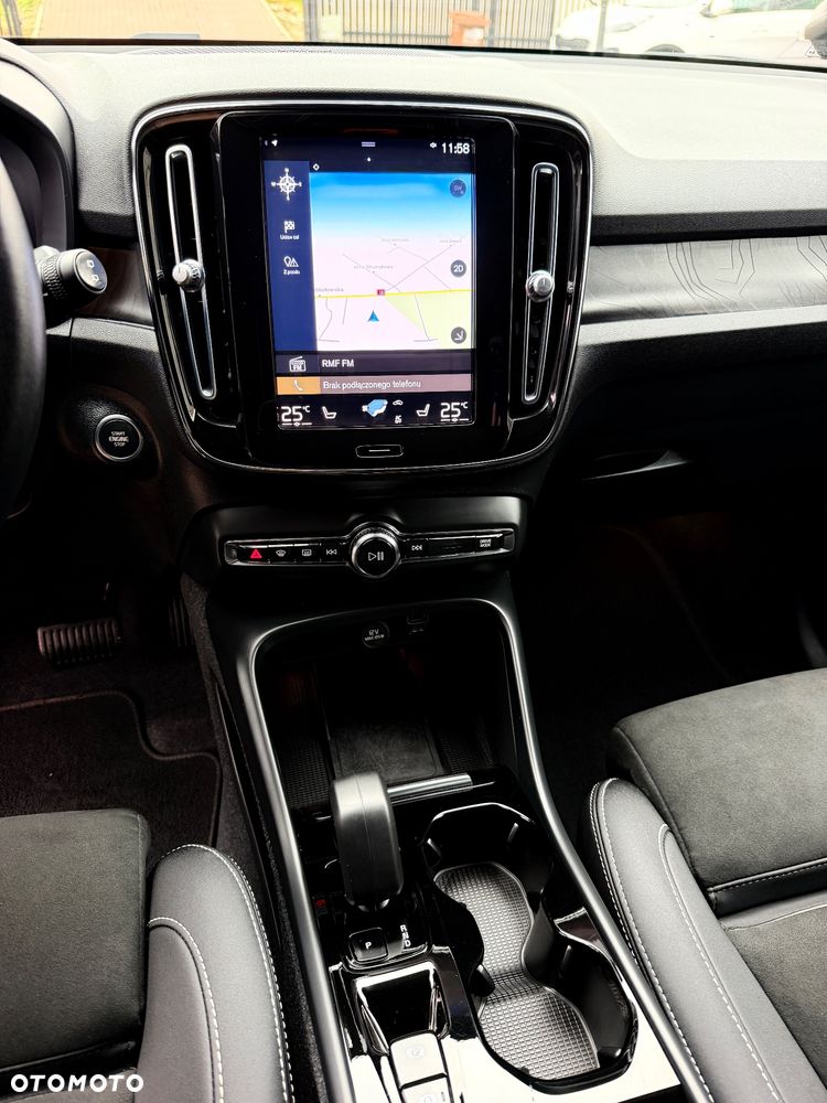 Volvo XC 40 T5 Plug-In Hybrid Plus Bright - 15