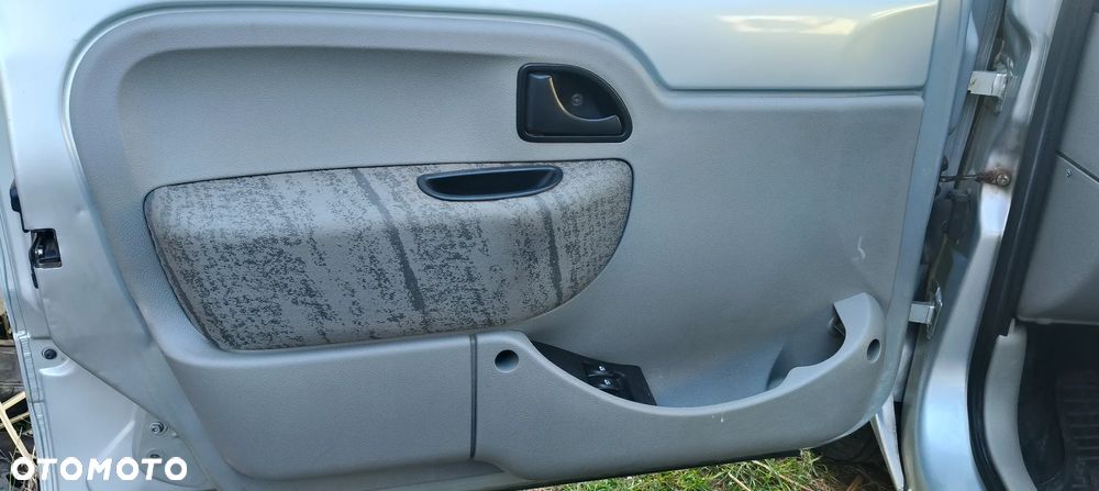 Renault Kangoo 1.5 dCi Alize - 10