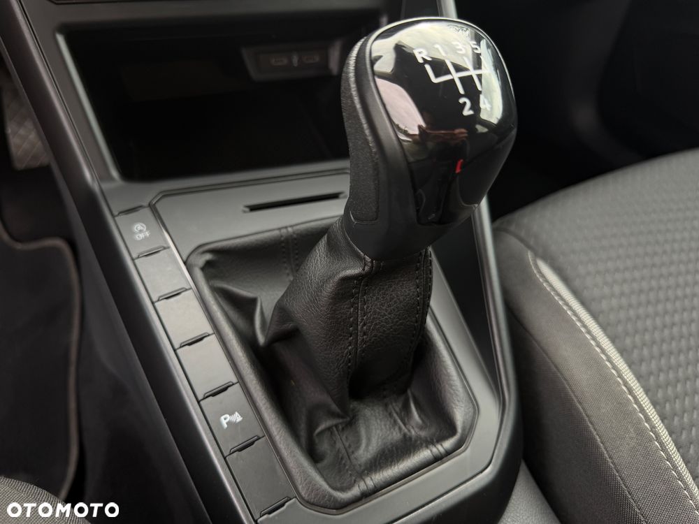 Volkswagen Polo 1.0 MPI Special Edition - 27