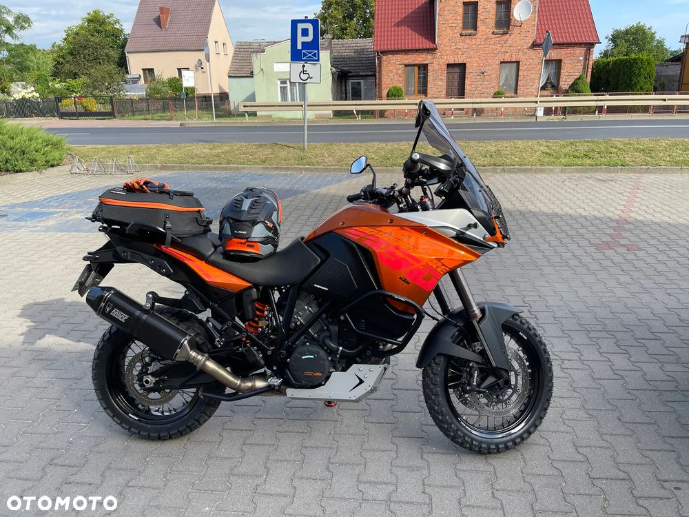 KTM Adventure - 2
