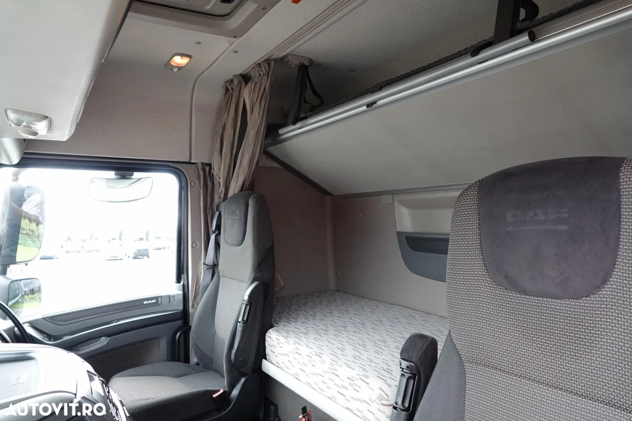 DAF XF 460 / HIDRAULICĂ / SUSPENDERE ÎNALTĂ / PNEURI 100% / JANTE ALIE / IMPORTAT - 24