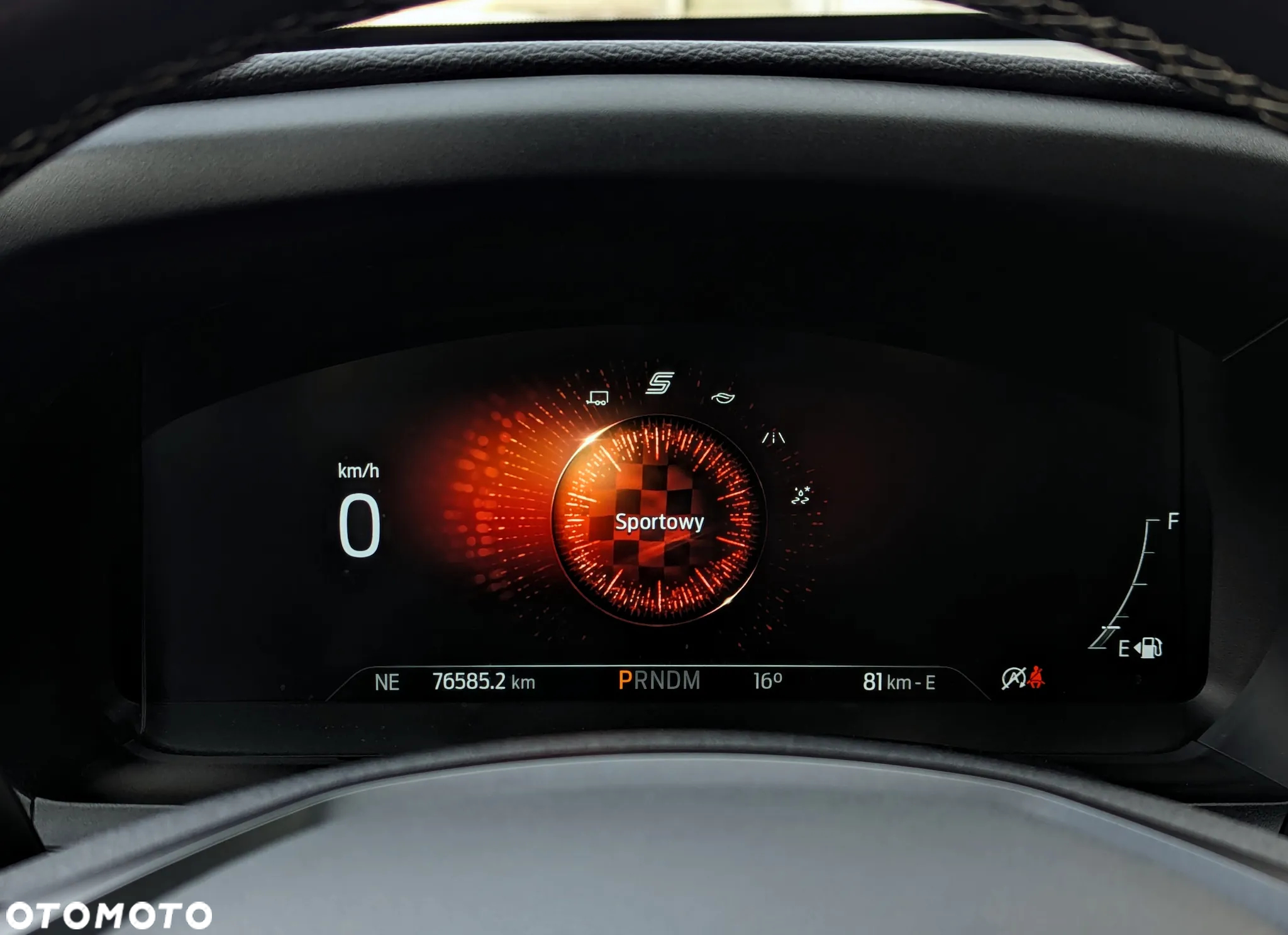 Ford Explorer EcoBoost Plug-in Hybrid ST-LINE - 24