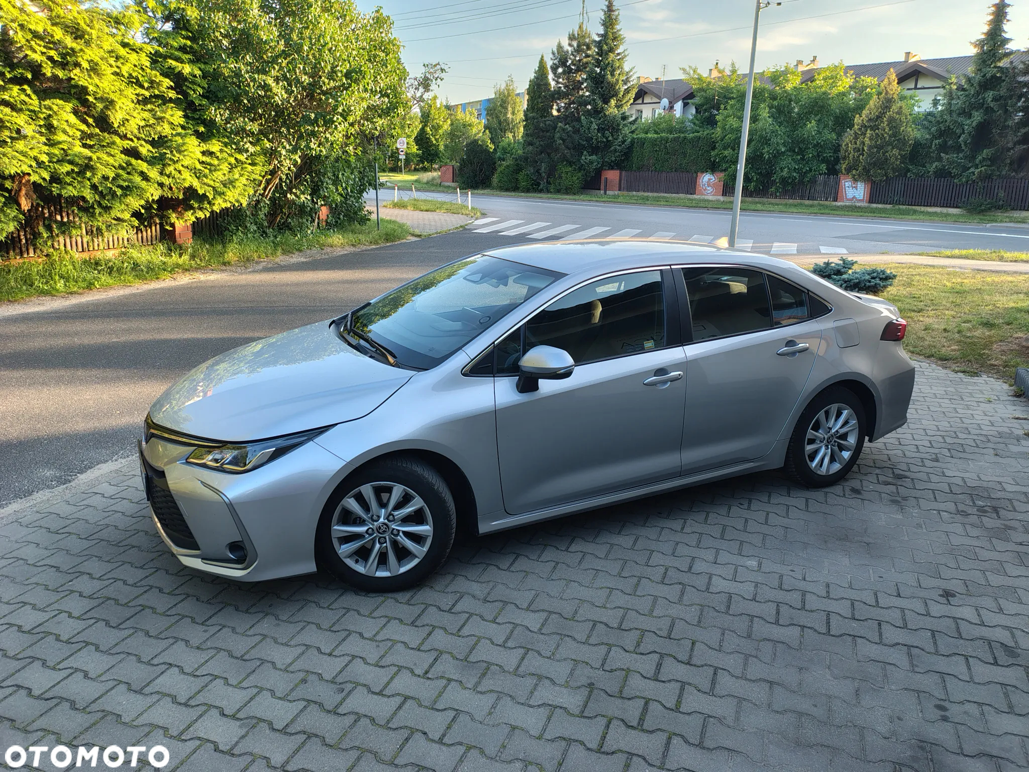 Toyota Corolla 1.8 Hybrid Comfort - 11