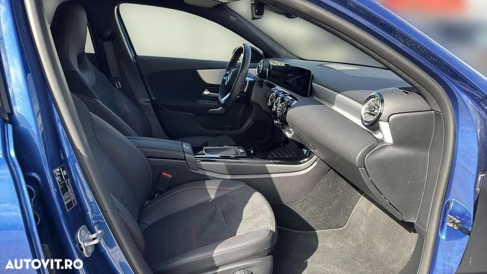 Mercedes-Benz A 200 MHEV 7G-DCT - 12