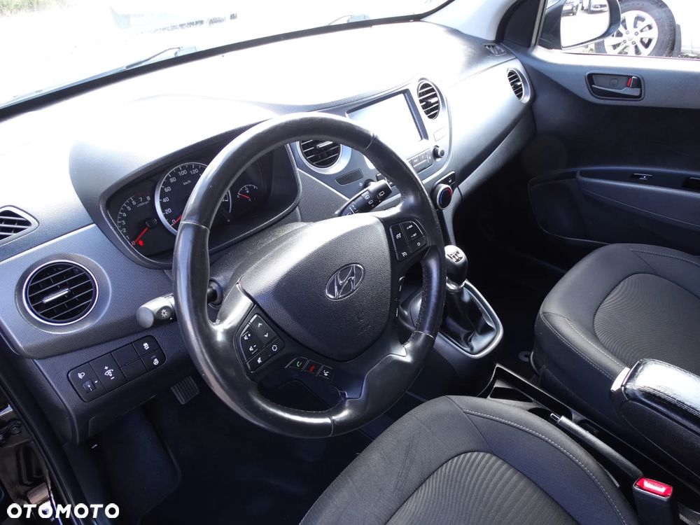 Hyundai i10 1.2 YES!+ - 21