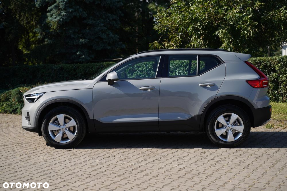 Volvo XC 40 B3 Essential - 8