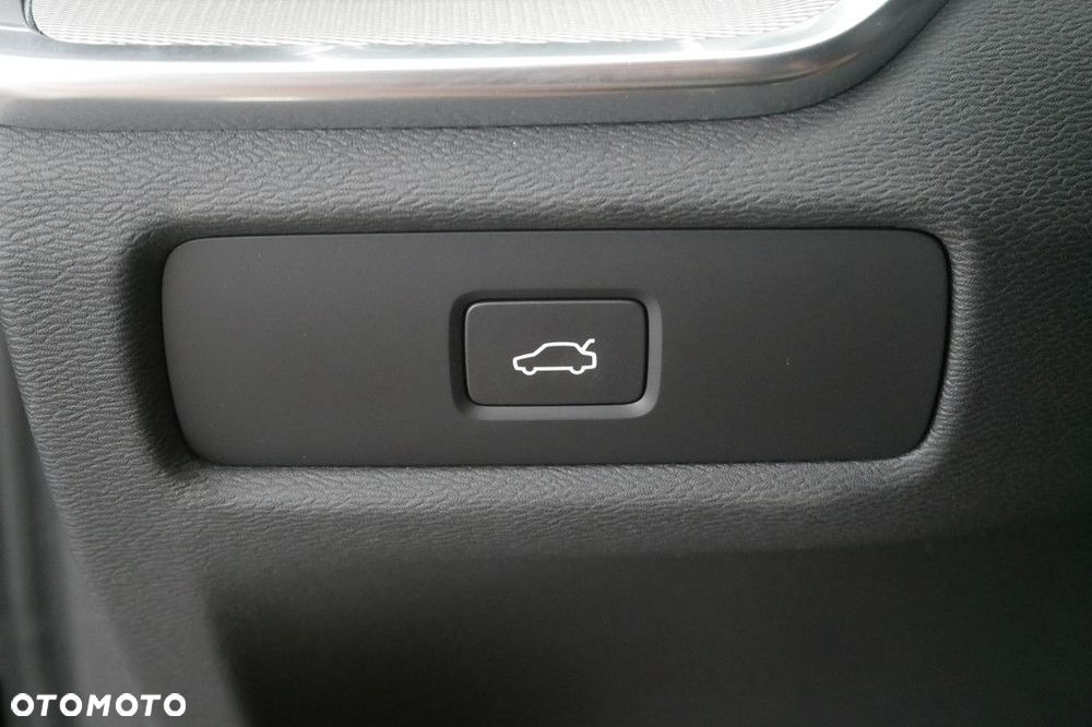 Volvo S60 - 17