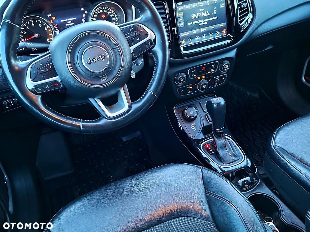 Jeep Compass - 15