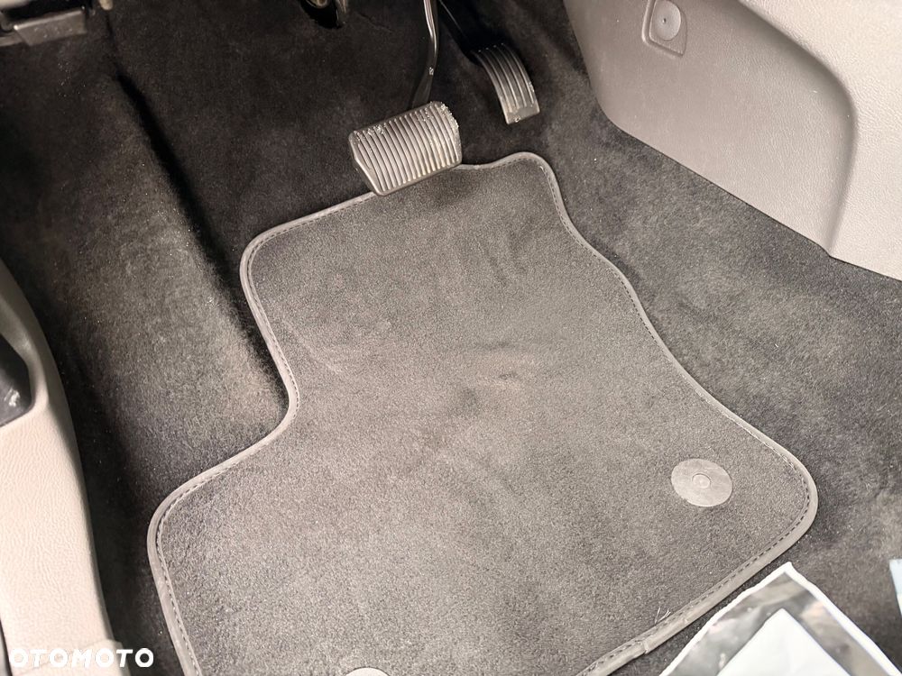 Ford Tourneo Connect Grand 1.5 EcoBlue Start/Stop Titanium - 28