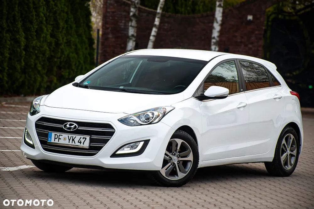 Hyundai i30 1.4 Select - 27