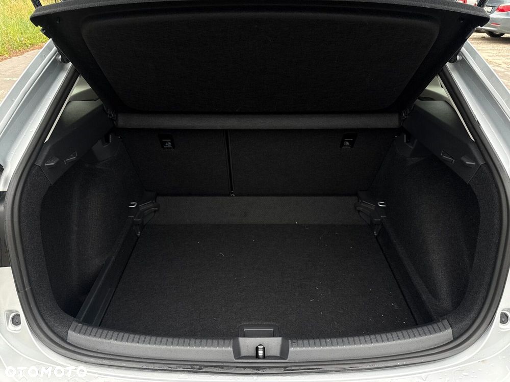 Volkswagen Taigo 1.0 TSI Special Edition DSG - 32