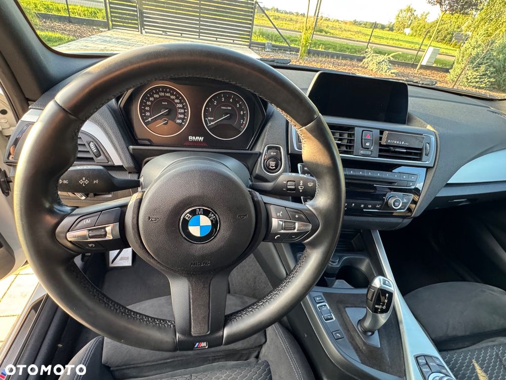 BMW Seria 1 118i Edition M Sport Shadow - 15