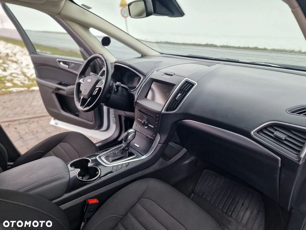 Ford Galaxy 2.0 TDCi 4WD Titanium PowerShift - 37