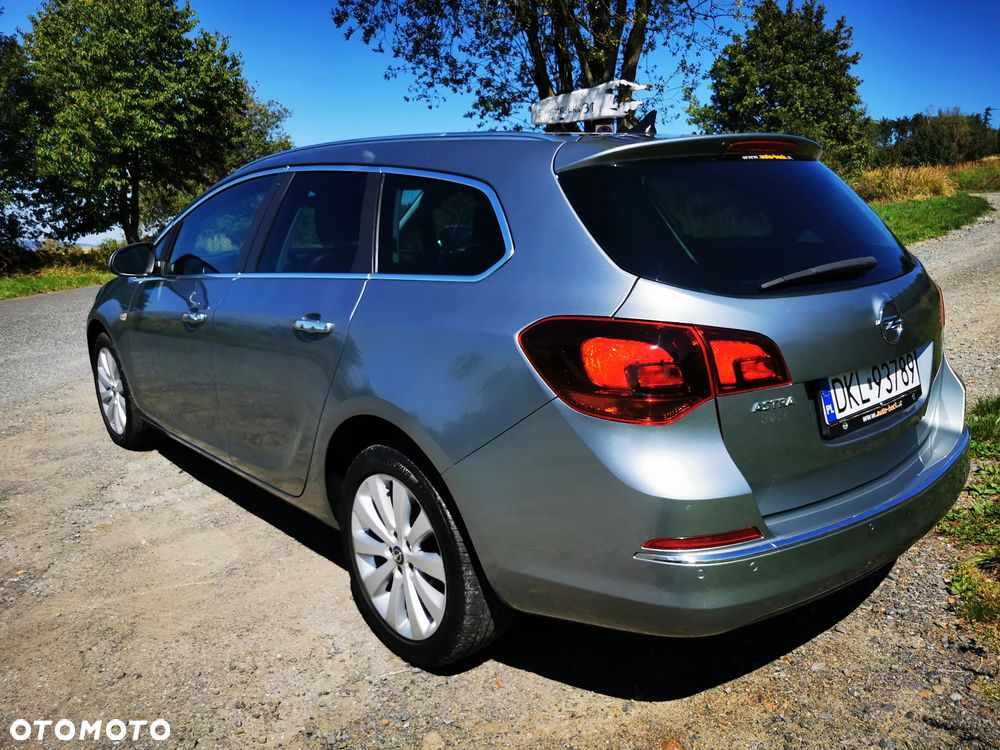 Opel Astra 1.4 Turbo - 9