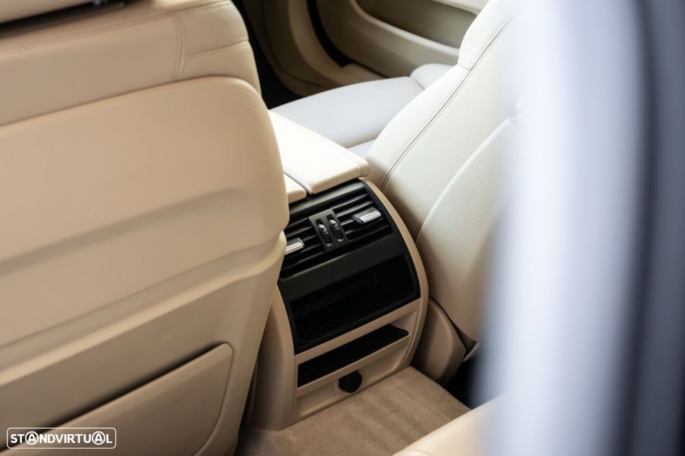 BMW 525 d Line Luxury Auto - 33