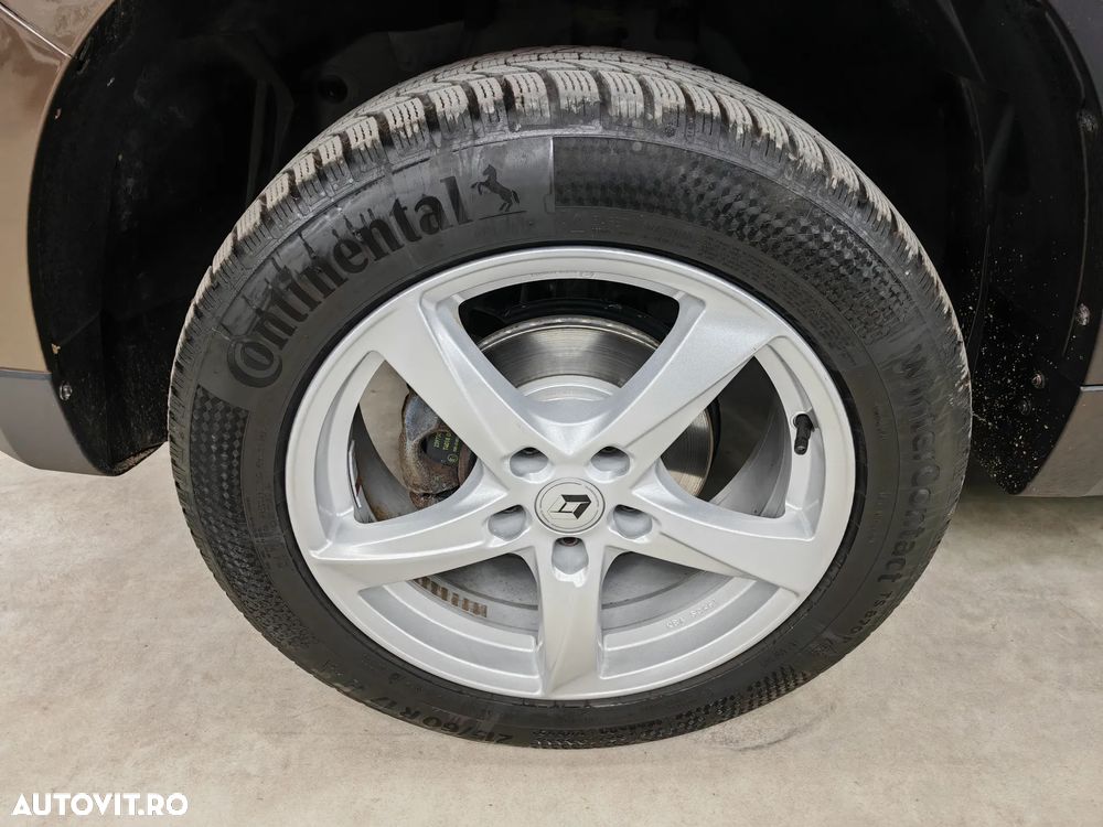 Dacia Duster 1.6 SCe Prestige jante 17" - 38