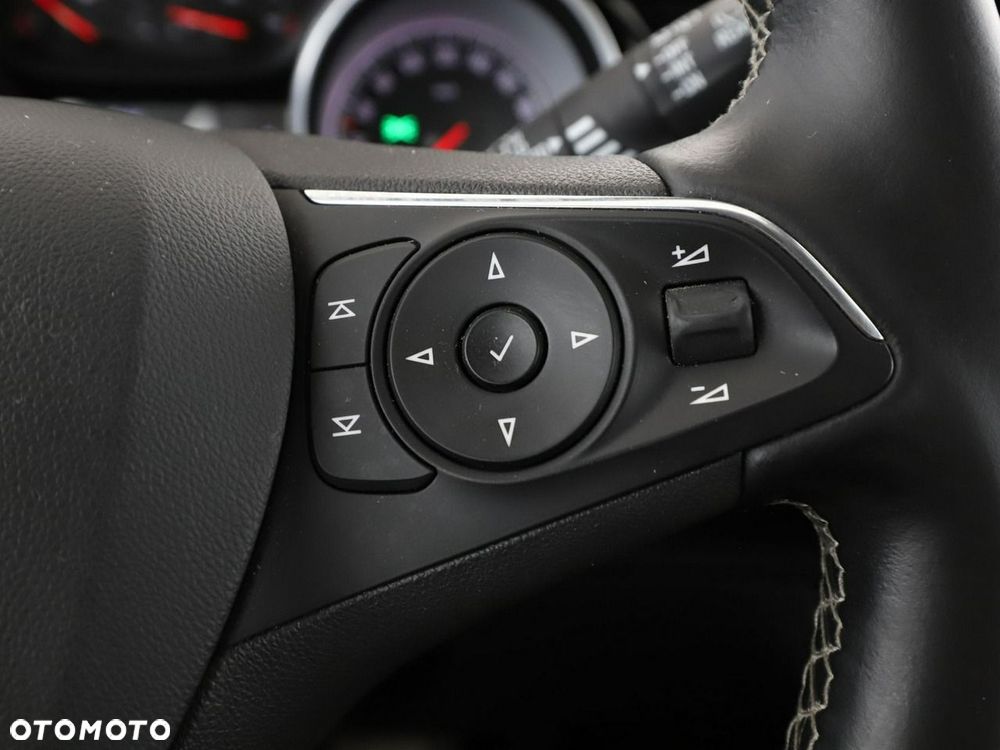 Opel Insignia 2.0 CDTI automatik Innovation - 33