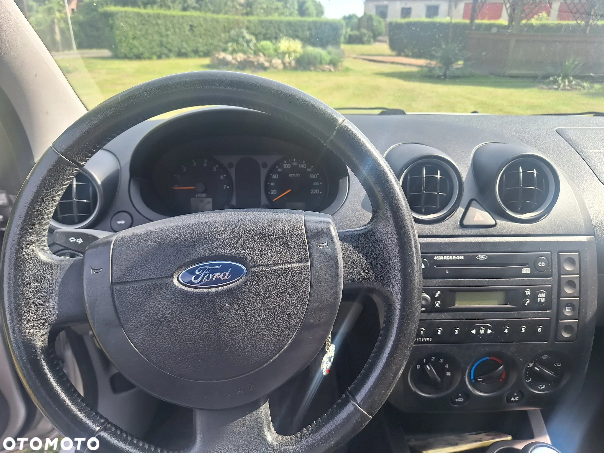 Ford Fiesta - 9