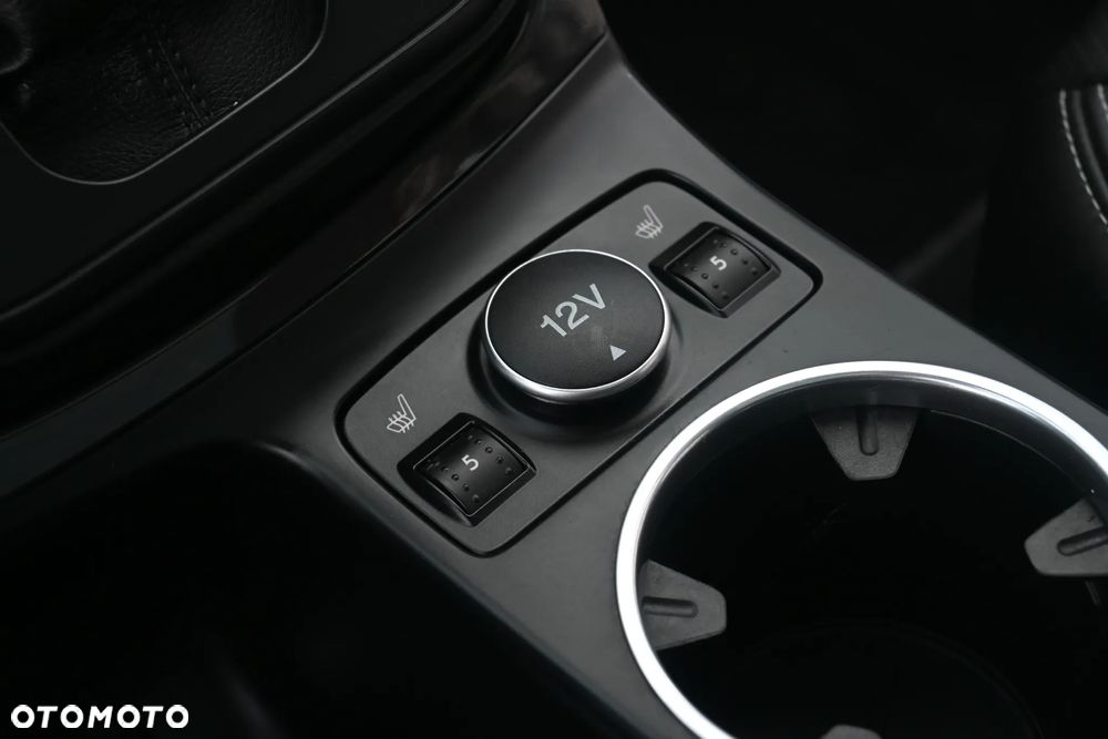 Ford Kuga 2.0 TDCi Individual MPS6 - 31