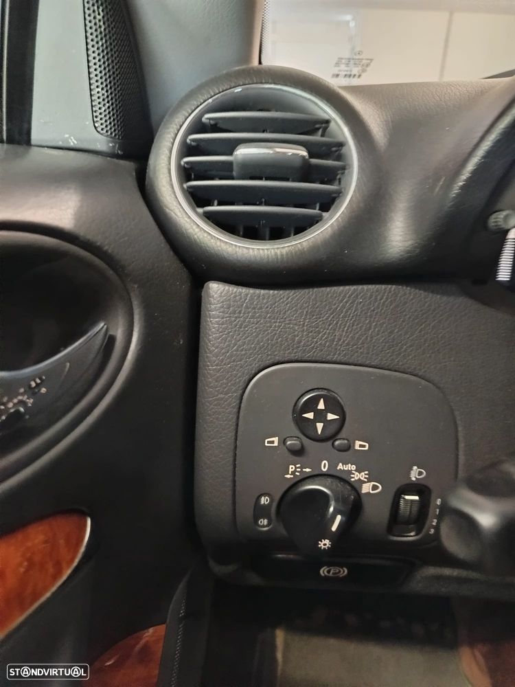 Mercedes-Benz CLK 200 K Elegance Aut. - 8