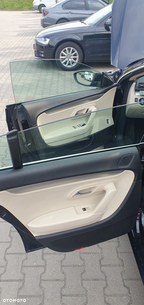 Volkswagen Passat CC - 15