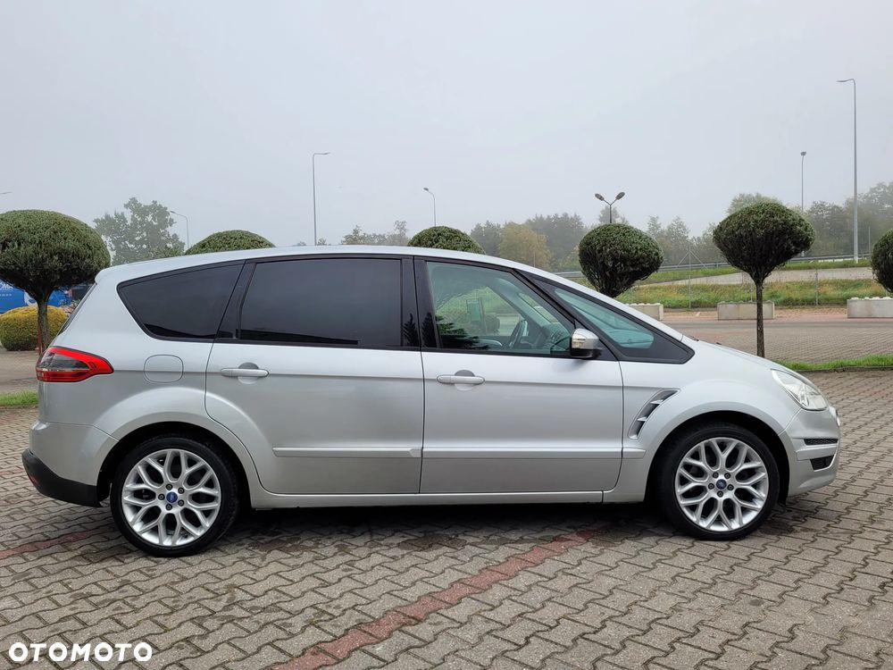 Ford S-Max - 15