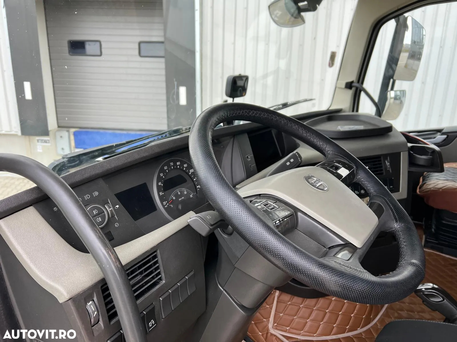 Volvo FH13 - 8