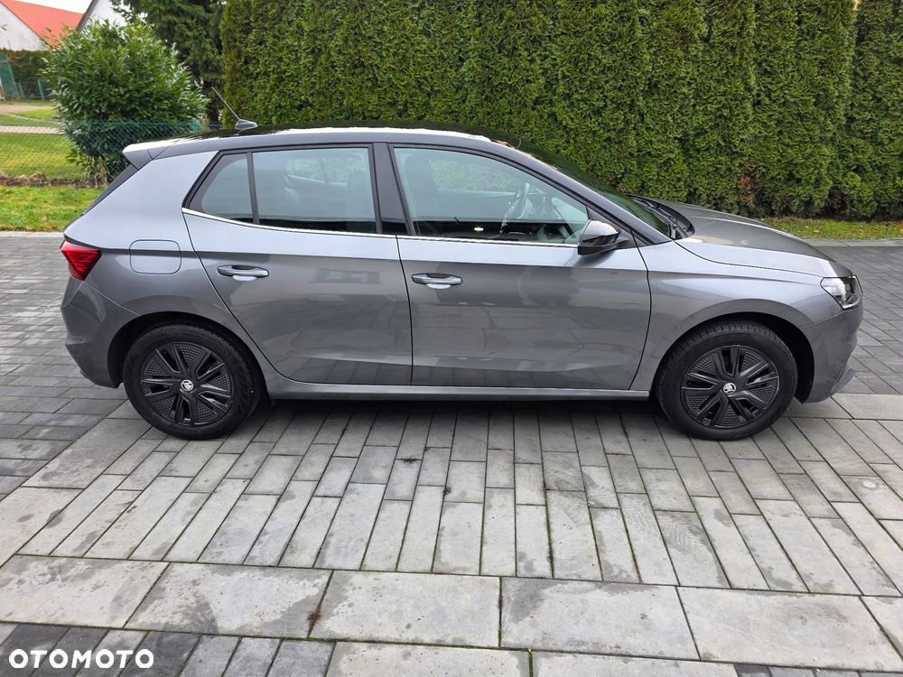 Skoda Fabia 1.0 TSI Style Color - 4