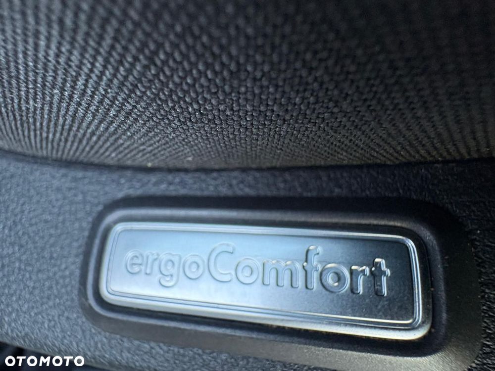 Volkswagen Passat 2.0 TDI BMT Comfortline DSG - 19