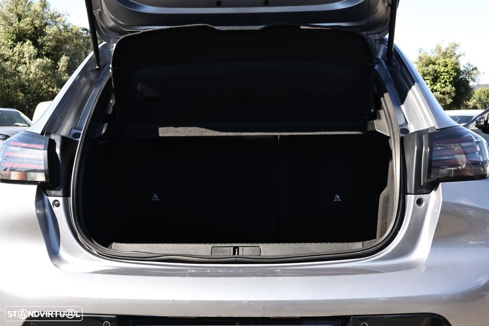 Peugeot 208 1.2 PureTech Allure - 17
