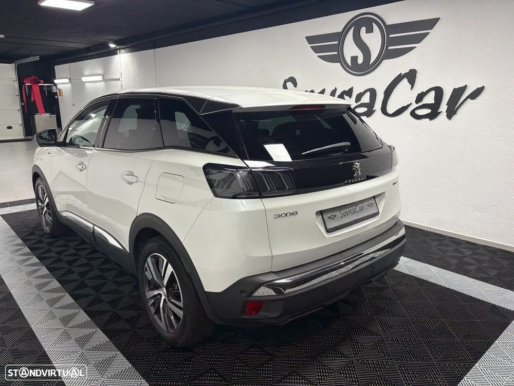 Peugeot 3008 1.6 Hybrid Allure e-EAT8 - 4