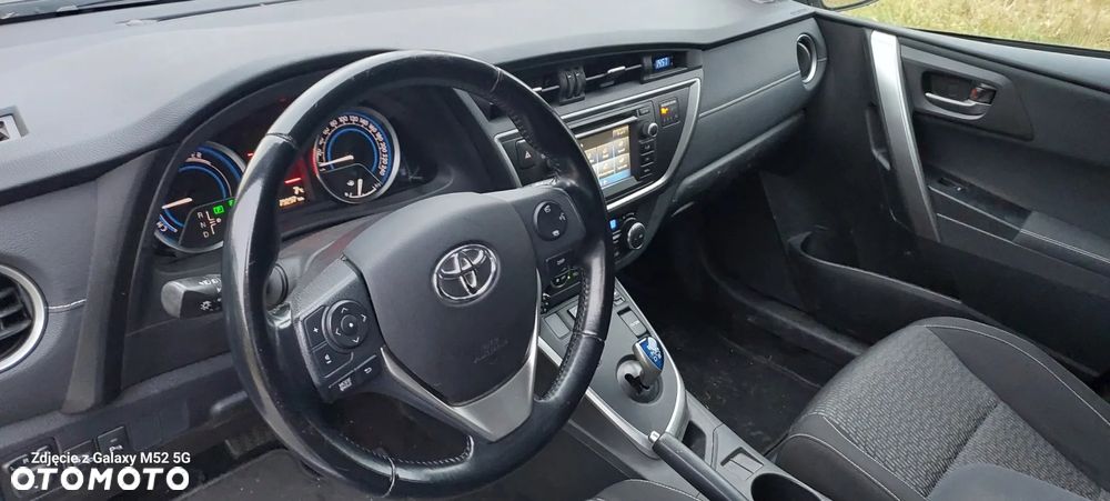 Toyota Auris - 10