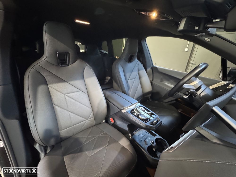 BMW iX xDrive 40 Pack Desportivo - 50