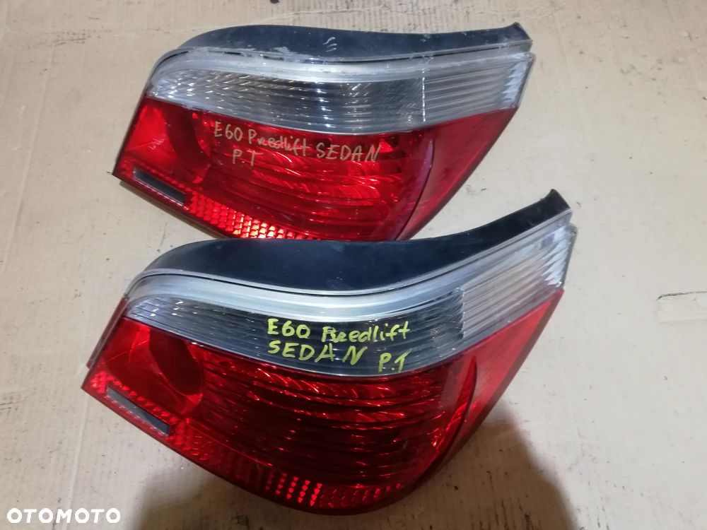 BMW E60 PRZEDLIFT LAMPA TYLNA LEWA Prawa - 1