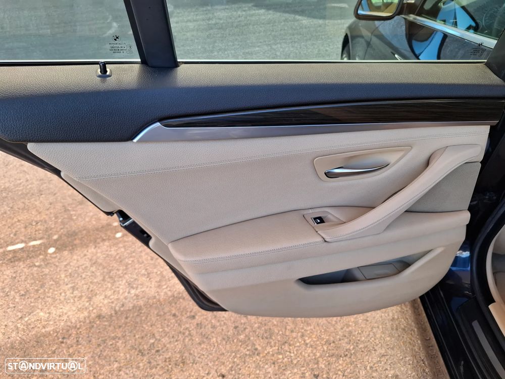 BMW 525 d Line Luxury Auto - 42
