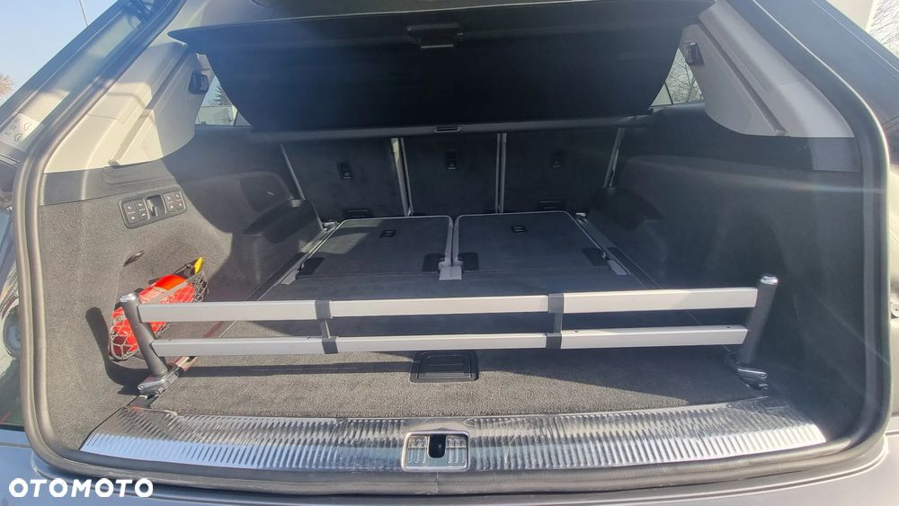 Audi Q7 - 19