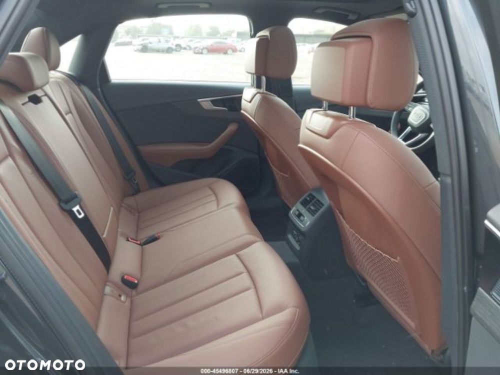 Audi A4 Limousine - 9