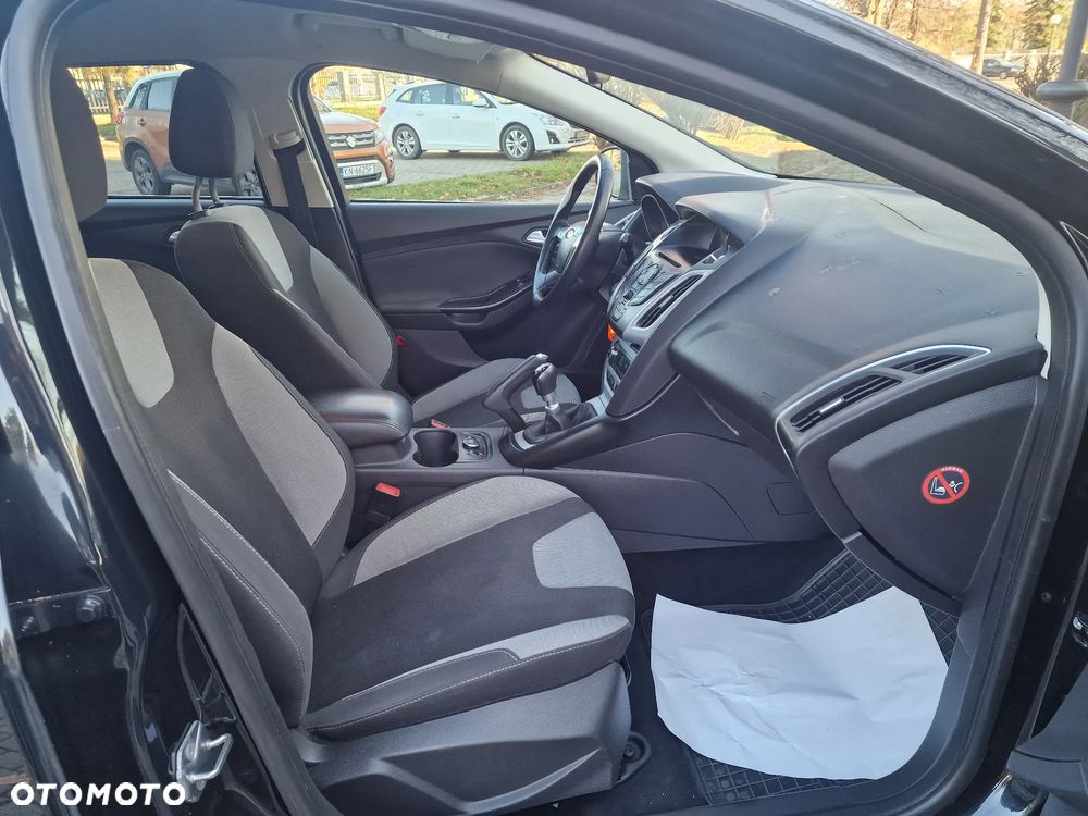 Ford Focus 1.6 TDCi DPF Start-Stopp-System Titanium - 13