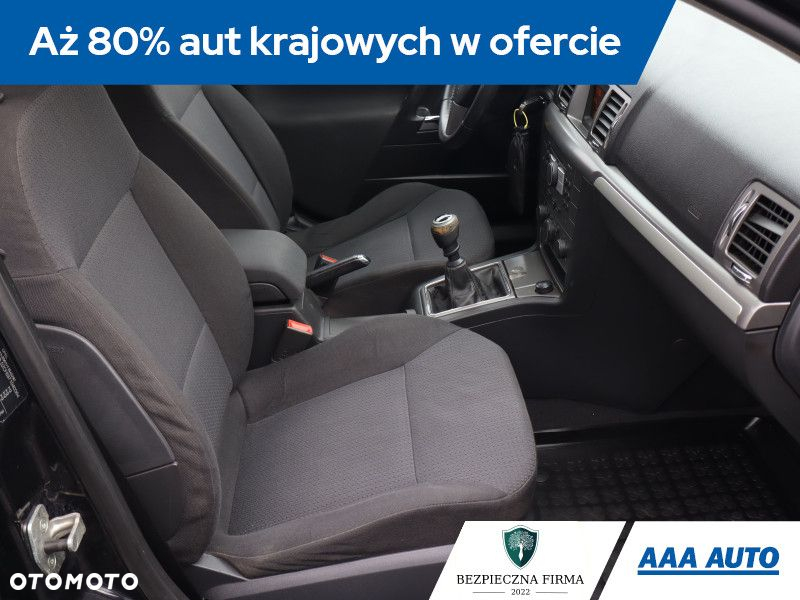 Opel Vectra - 10