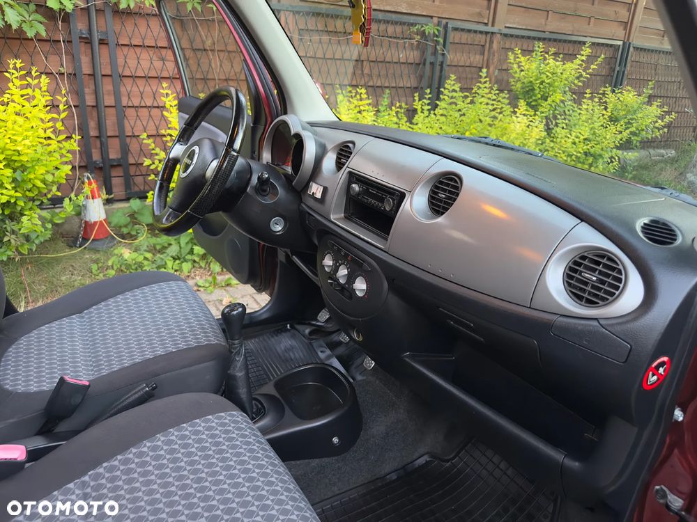 Daihatsu Trevis 1.0 - 14