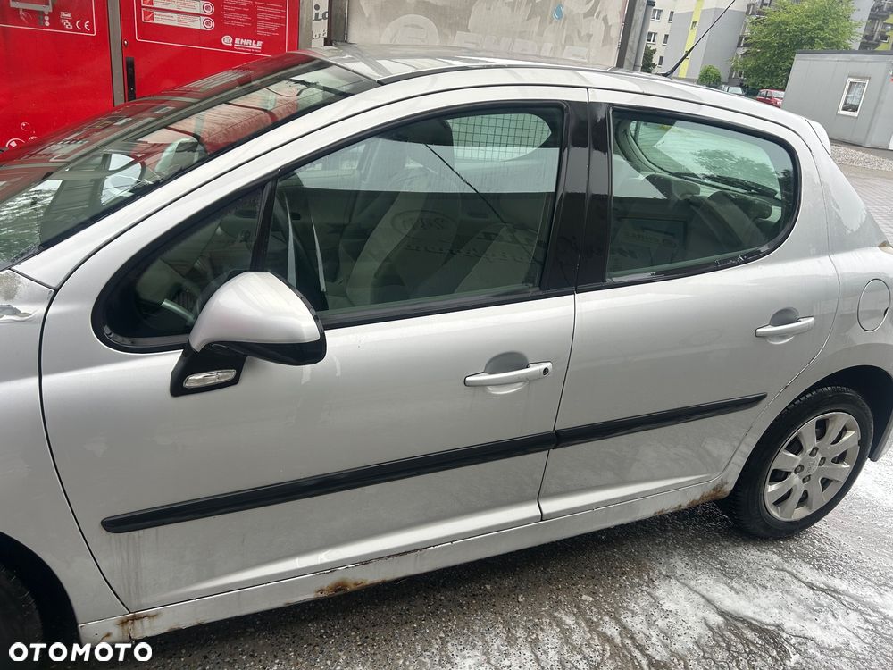 Peugeot 207 1.4 Trendy - 7