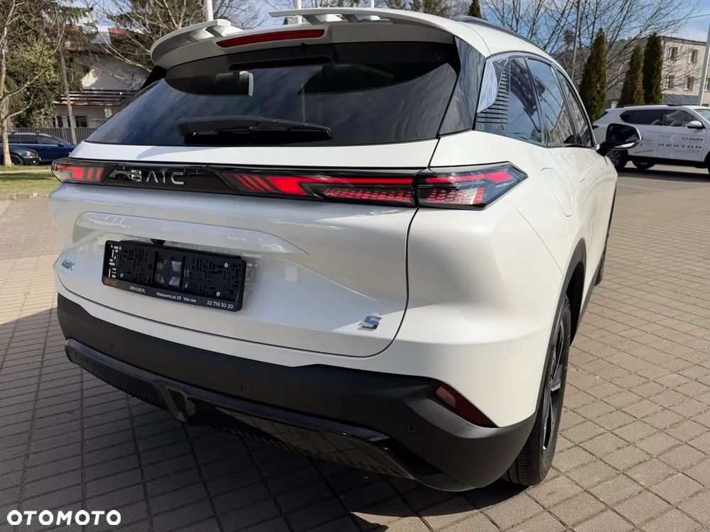 BAIC 5 Beijing 1.5T Business DCT - 9