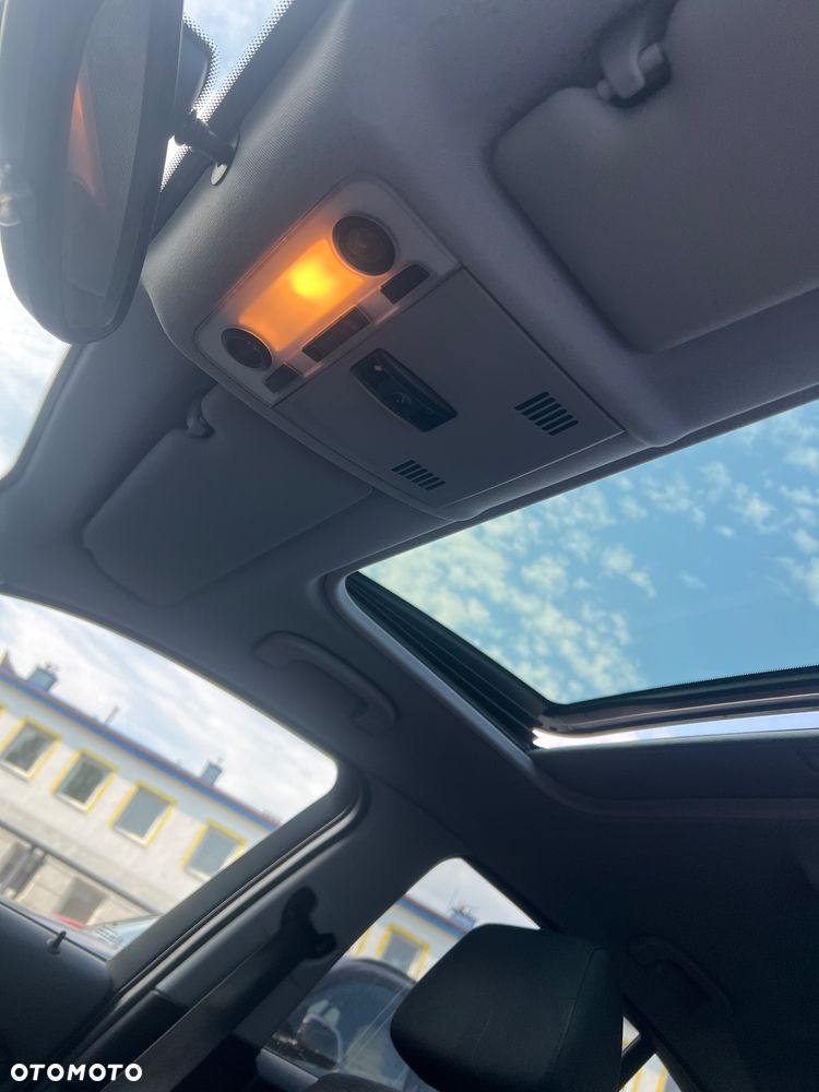 BMW Seria 1 118i - 12