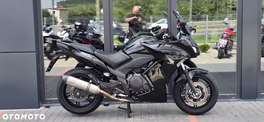 Honda CBF - 2